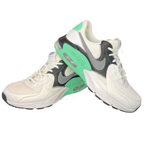 Nike Women's Air Max Excee Sneaker White Mint Green & Black Size 9.5